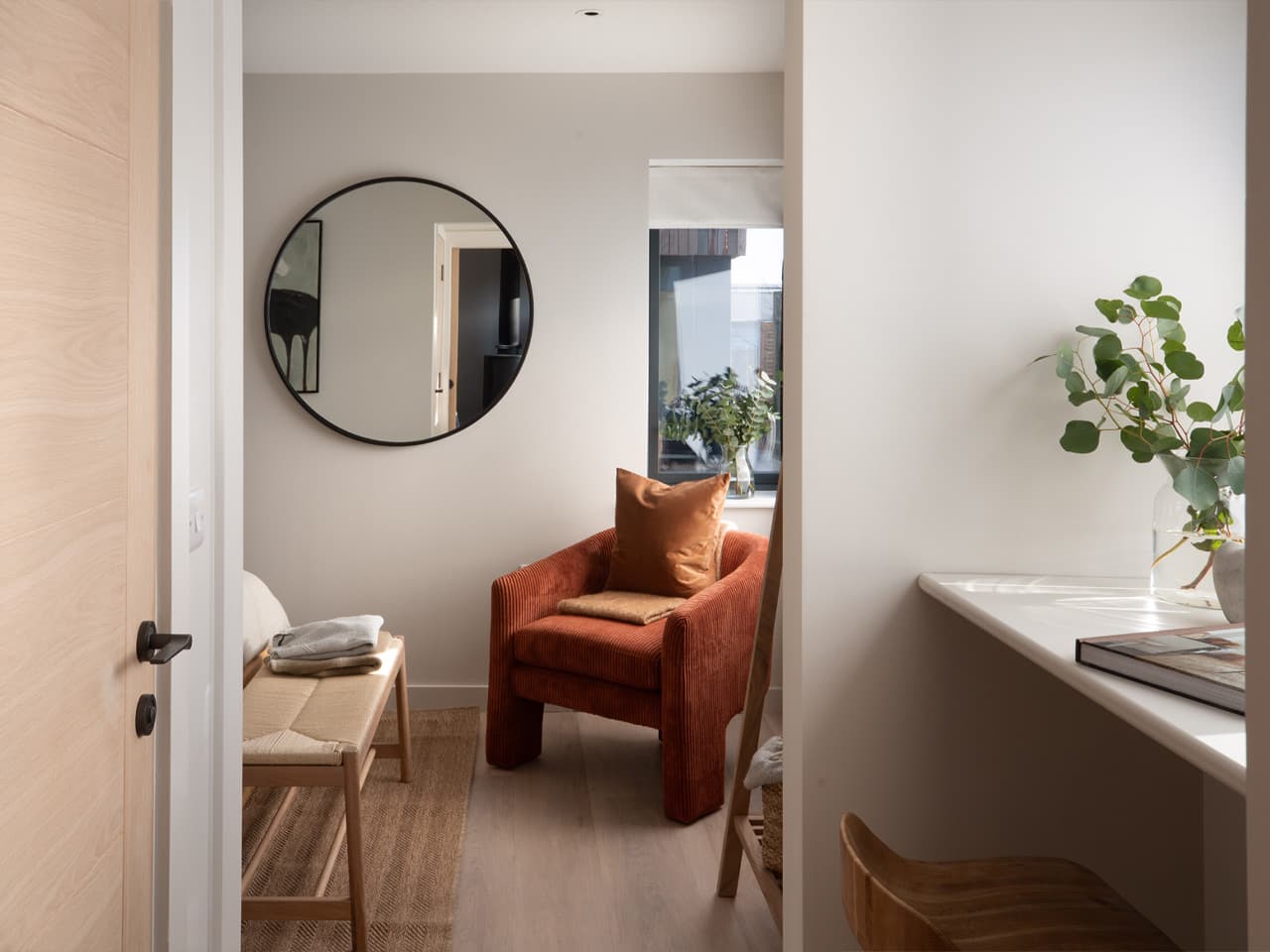 The bedroom at Adam barn, Longstones Avebury