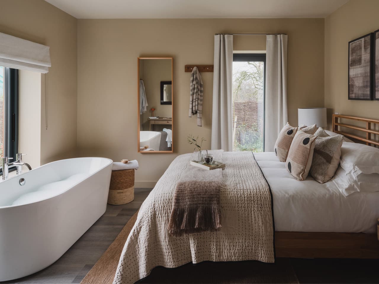 Bedroom at Horslip barn