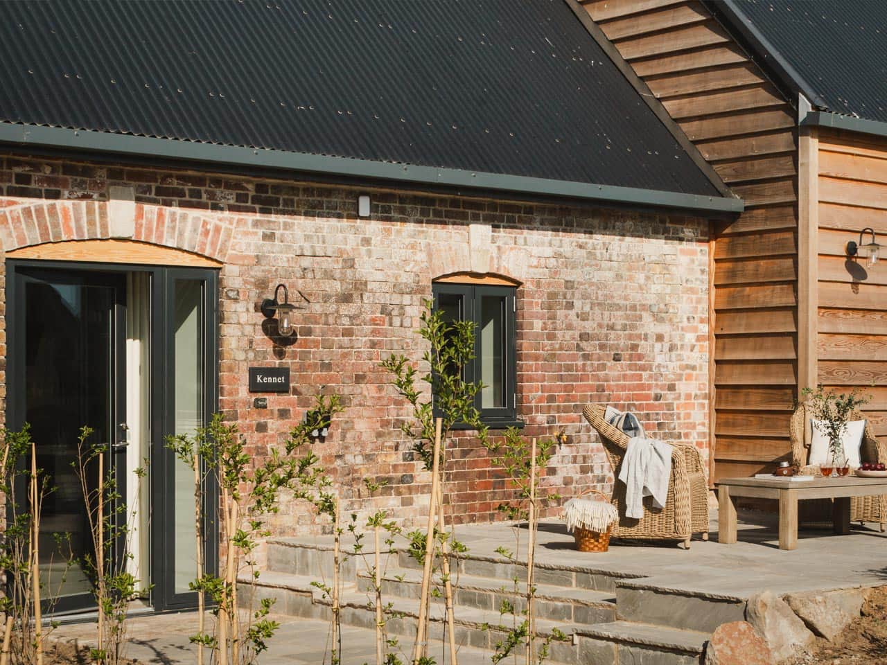 Outdoor space at Kennet barn