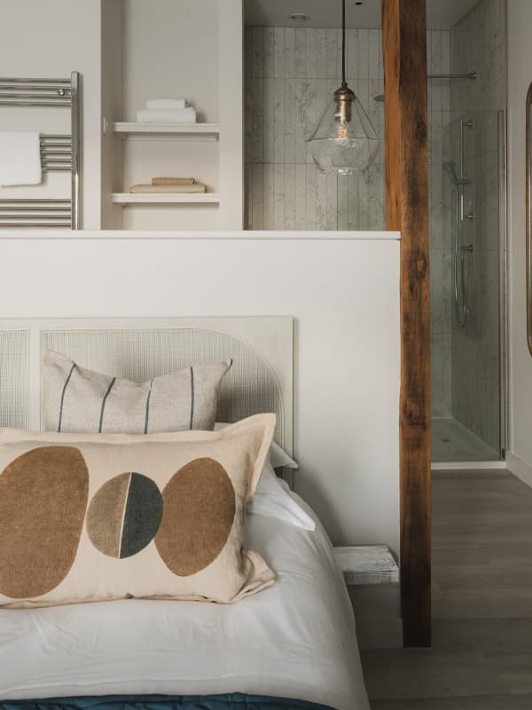 Bedroom in Kennet barn