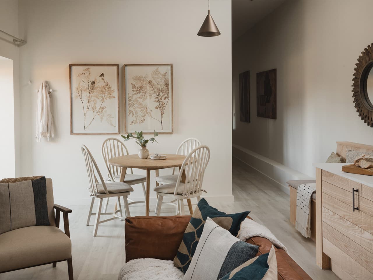 Living space at Ridgeway barn